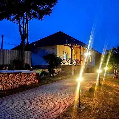 Apartmán Szandra Vendeghaz Osku
