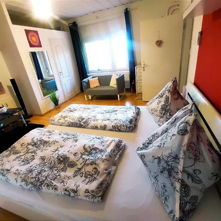 Szandra Vendeghaz Apartmán Osku